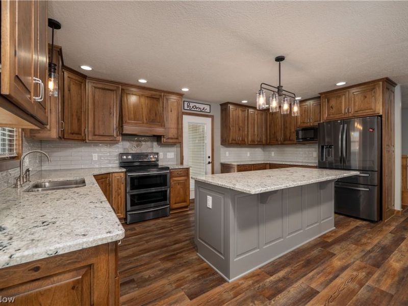 3515 Eastport Road SE, Dennison, OH 44621 Photo 9