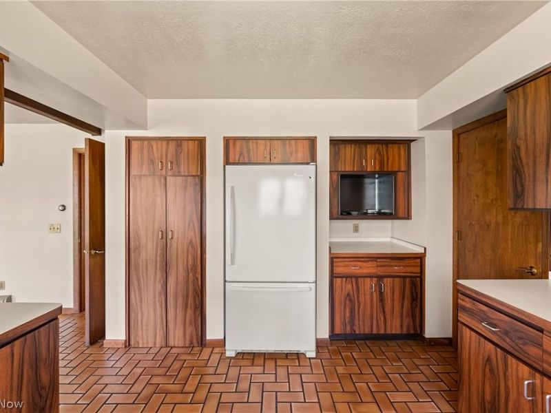 340 Edgemeer Place, Oberlin, OH 44074 Photo 18