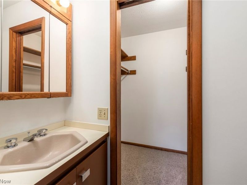 340 Edgemeer Place, Oberlin, OH 44074 Photo 32