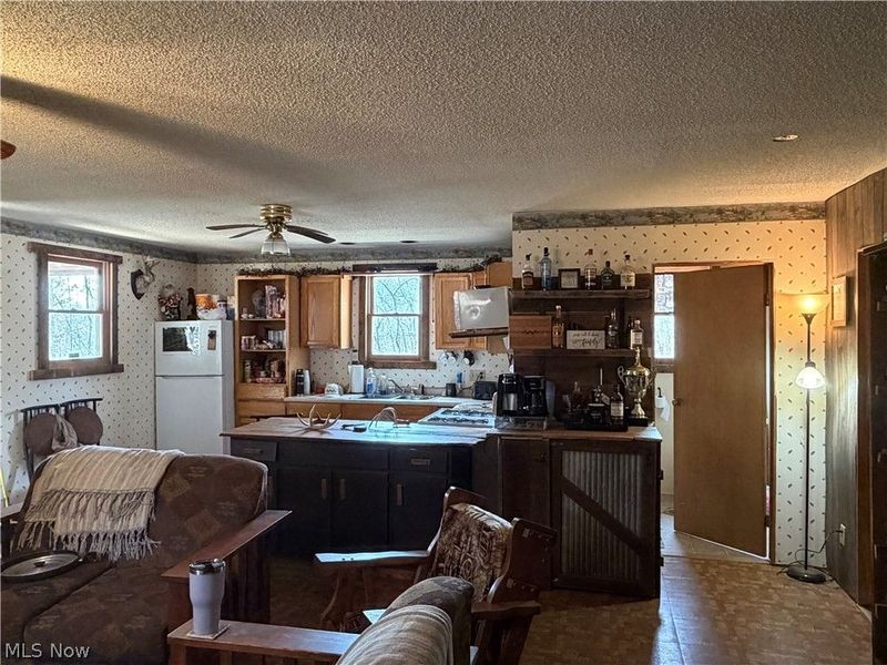 19488 Osborne Road, Salesville, OH 43778 Photo 2