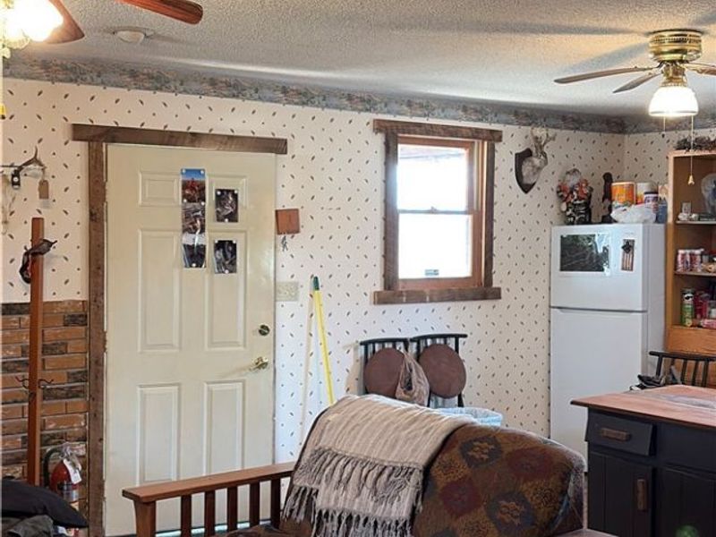 19488 Osborne Road, Salesville, OH 43778 Photo 7