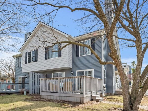 208 Maple Street, Unit C, Sugar Grove, IL 60554