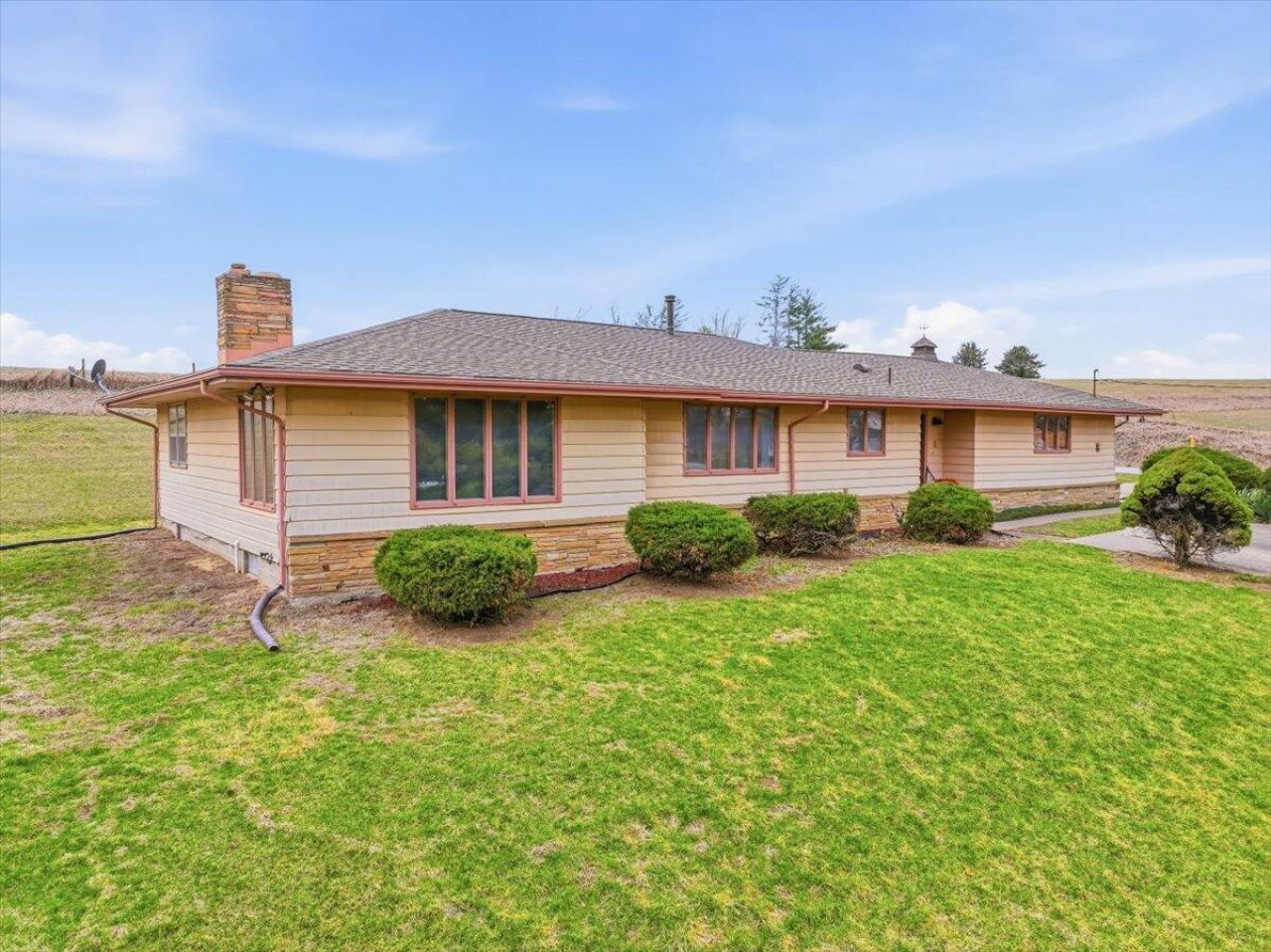 408 Fourth Avenue, Persia, IA 51563 Main Photo