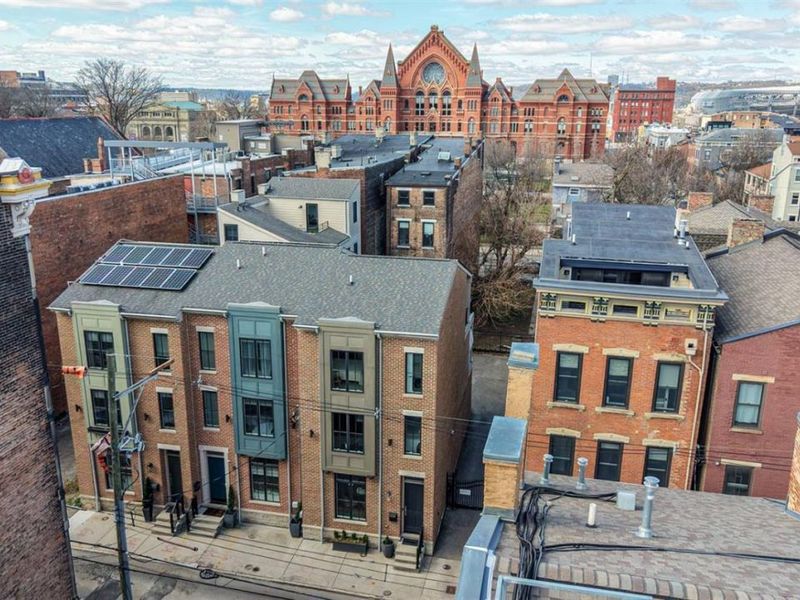 1325 Republic Street, Unit C, Cincinnati, OH 45202 Photo 3