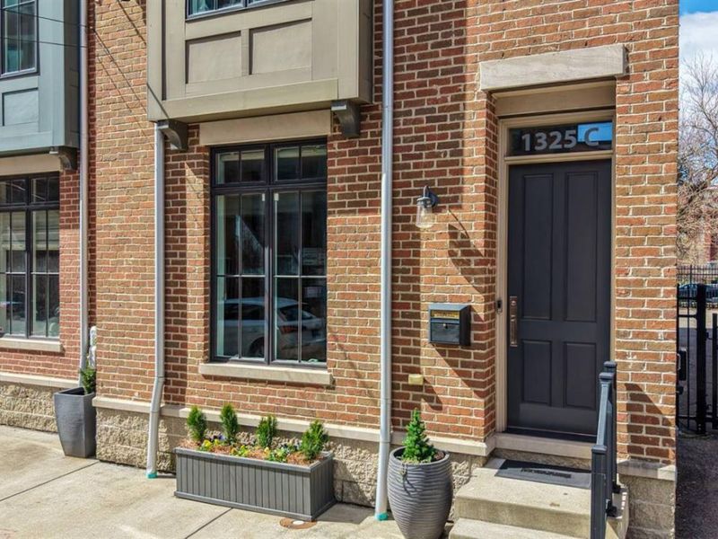 1325 Republic Street, Unit C, Cincinnati, OH 45202 Photo 4