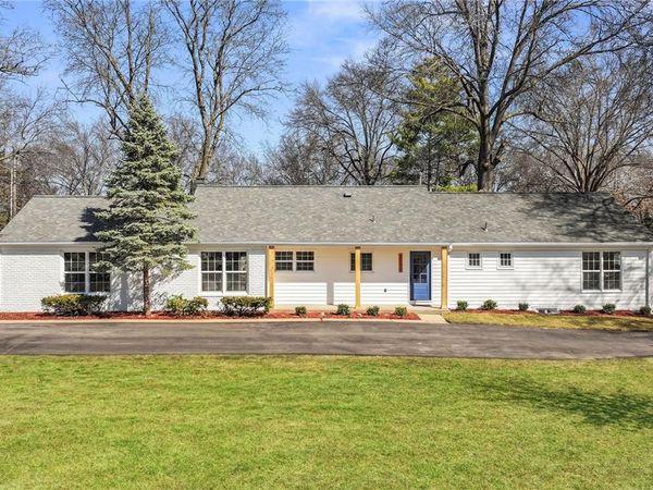 3520 W 93rd Street, Leawood, KS 66206