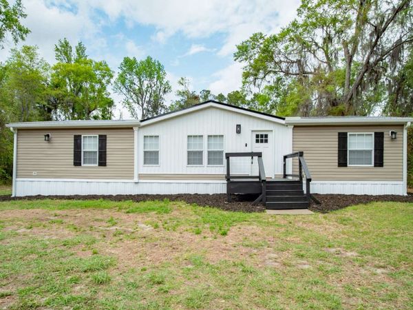 1103 NW MOORE ROAD, Lake City, FL 32055