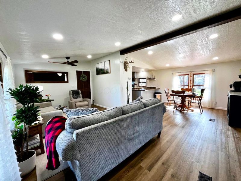 10486 State Route 28 , Frankfort, OH 45628 Photo 14