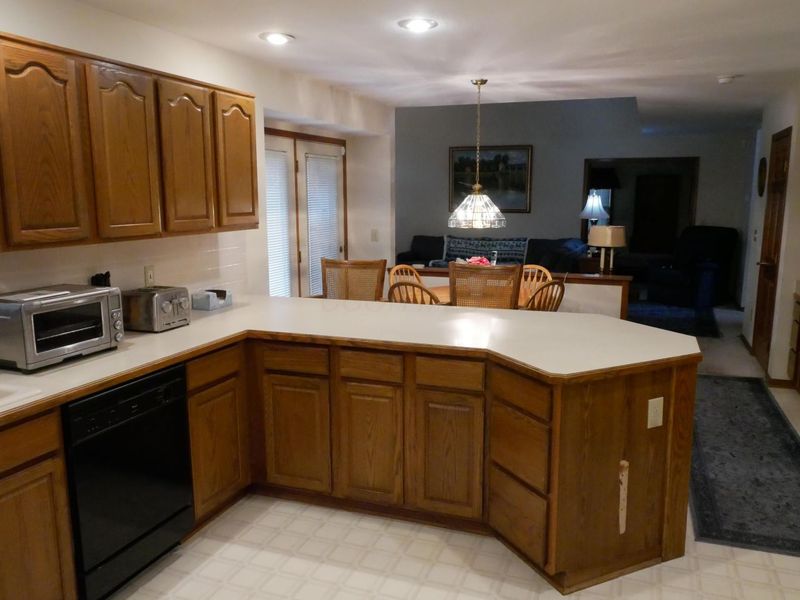 1952 Sherring Court , Reynoldsburg, OH 43068 Photo 10