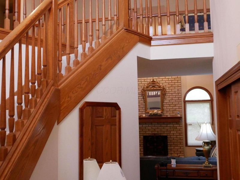 1952 Sherring Court , Reynoldsburg, OH 43068 Photo 3