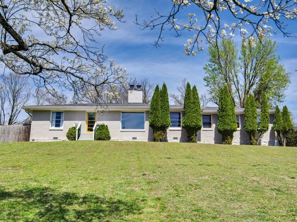 2455 Eastland Ave , Nashville, TN 37206