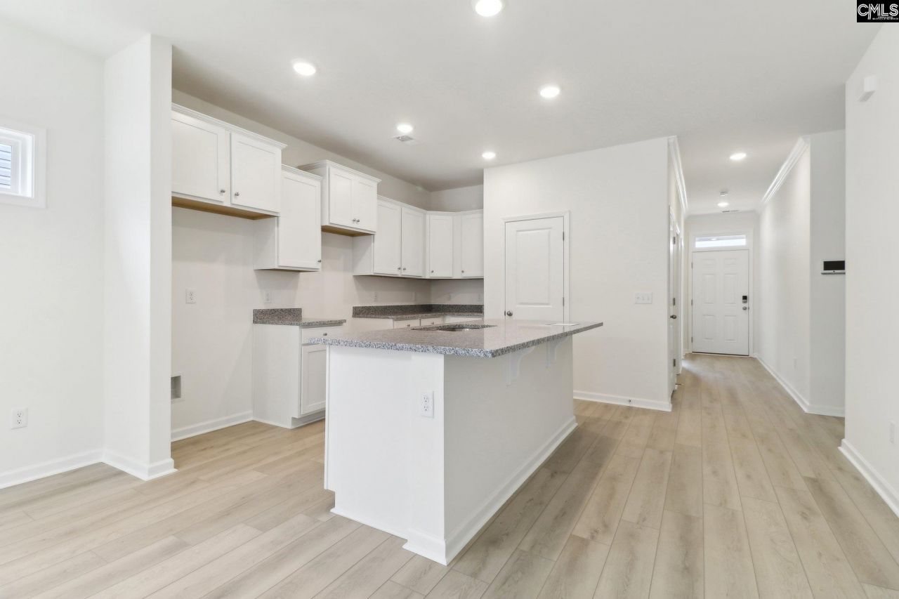 575 Griffon Drive  Photo 24