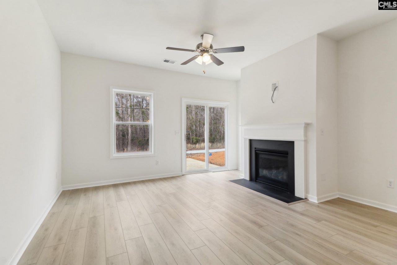 575 Griffon Drive  Photo 26