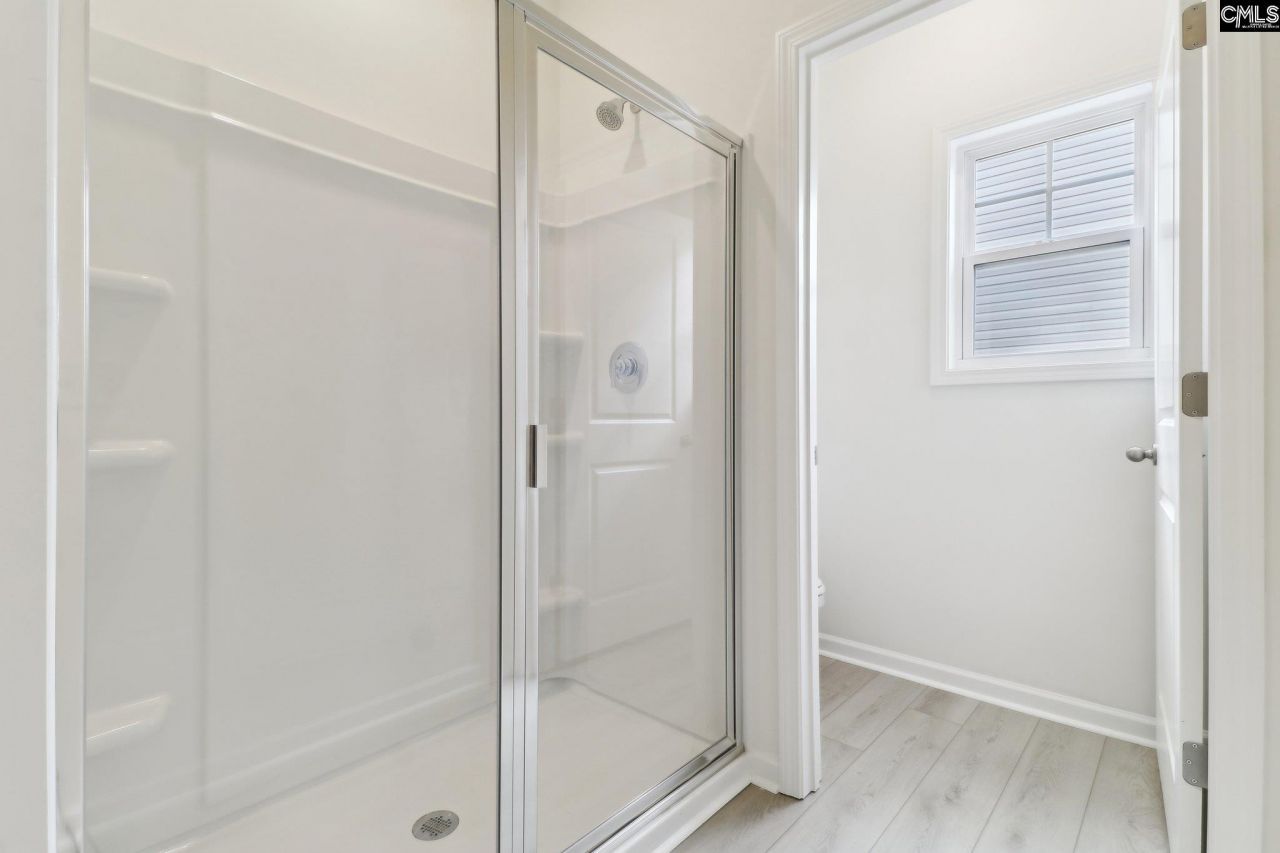 575 Griffon Drive  Photo 33