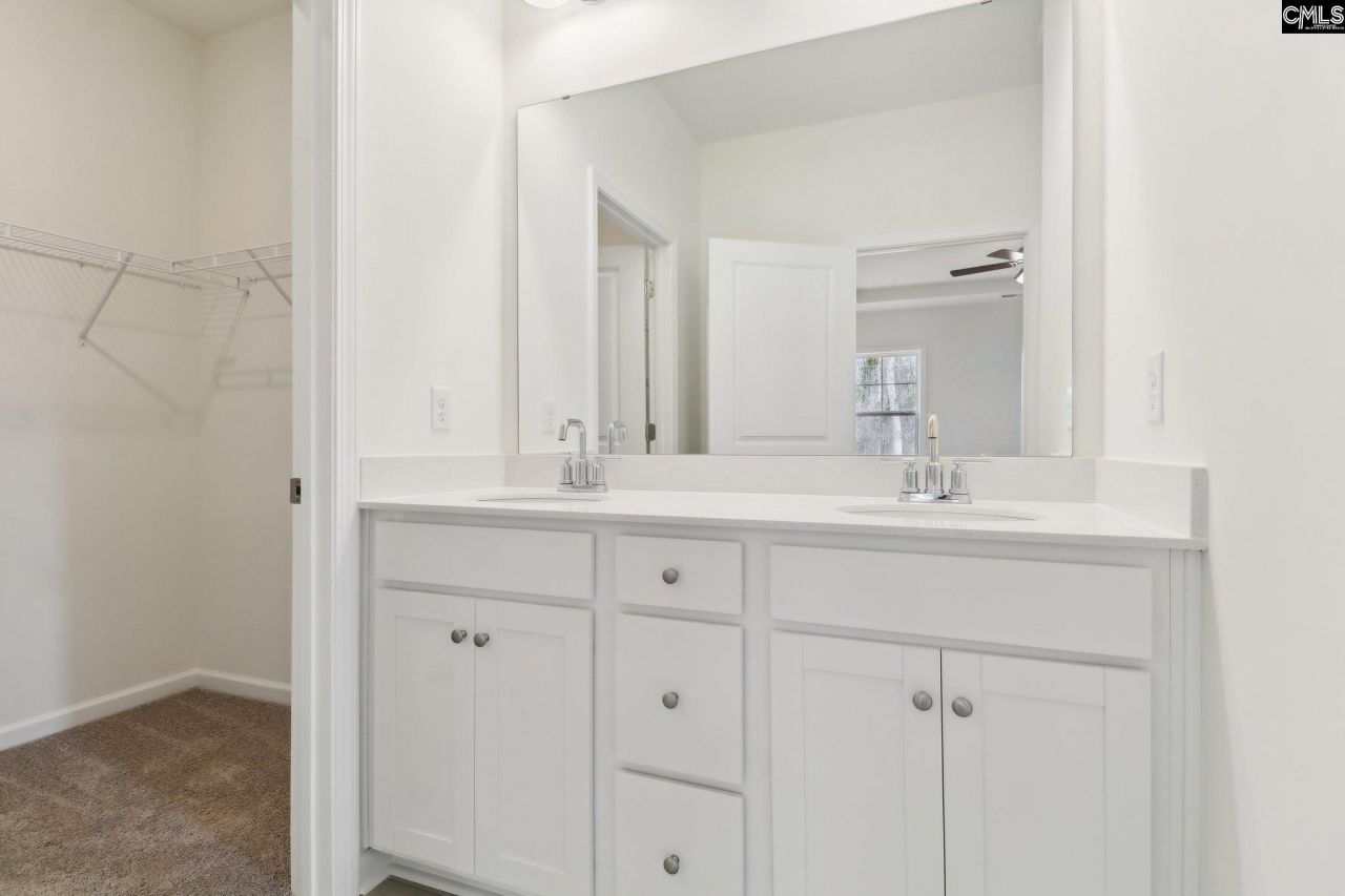 575 Griffon Drive  Photo 34