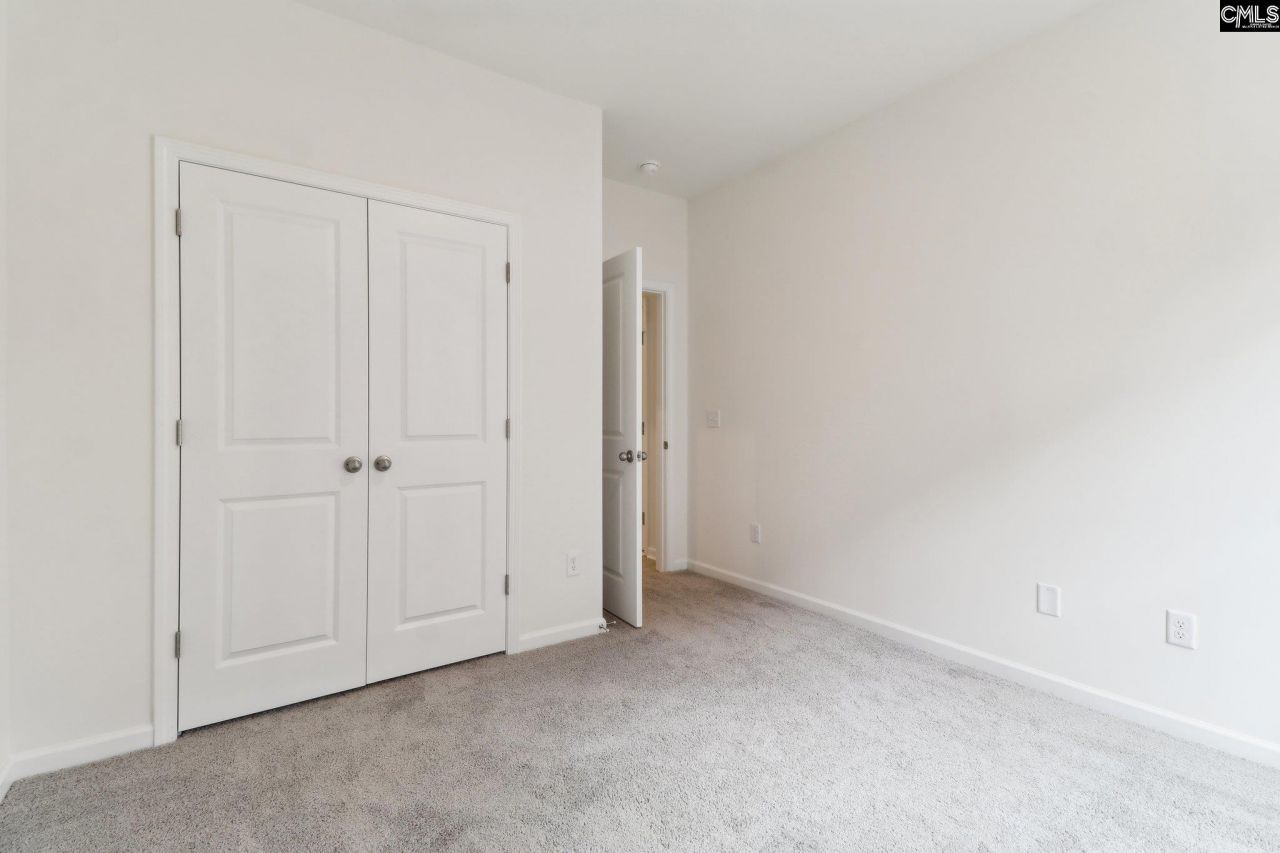 575 Griffon Drive  Photo 37