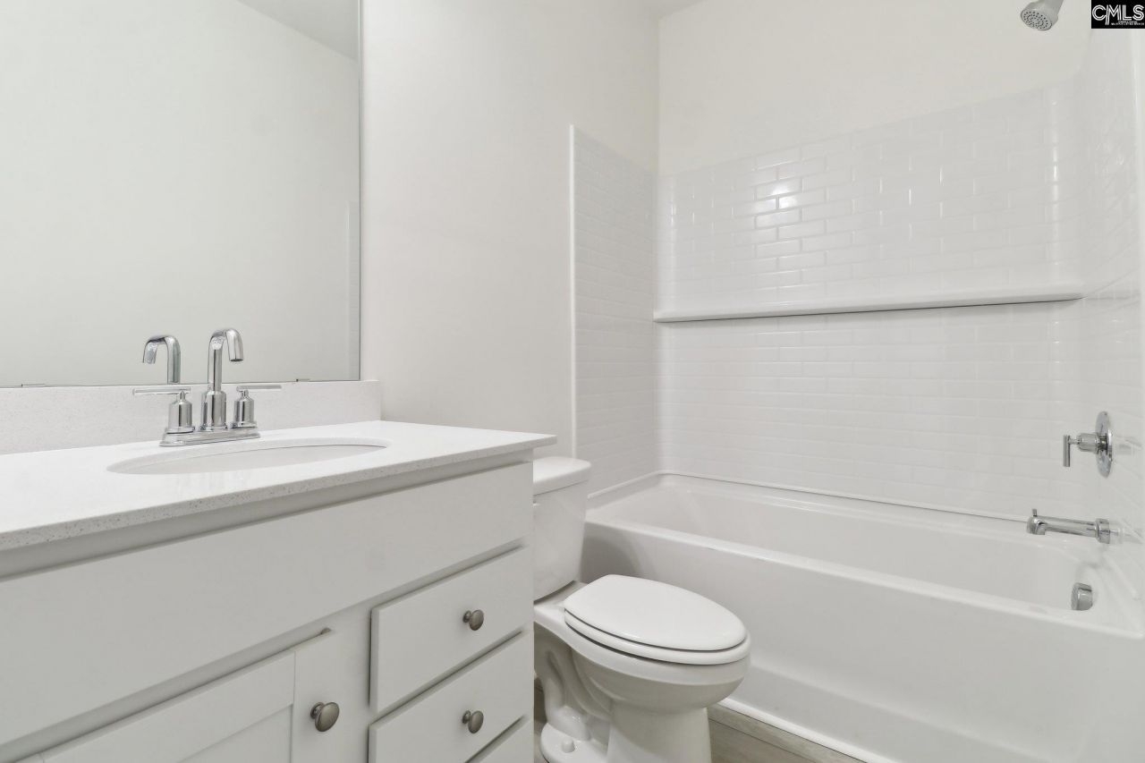 575 Griffon Drive  Photo 38