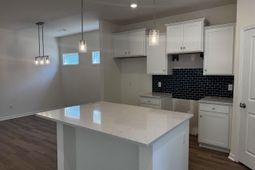 598 Griffon Drive  photo 4