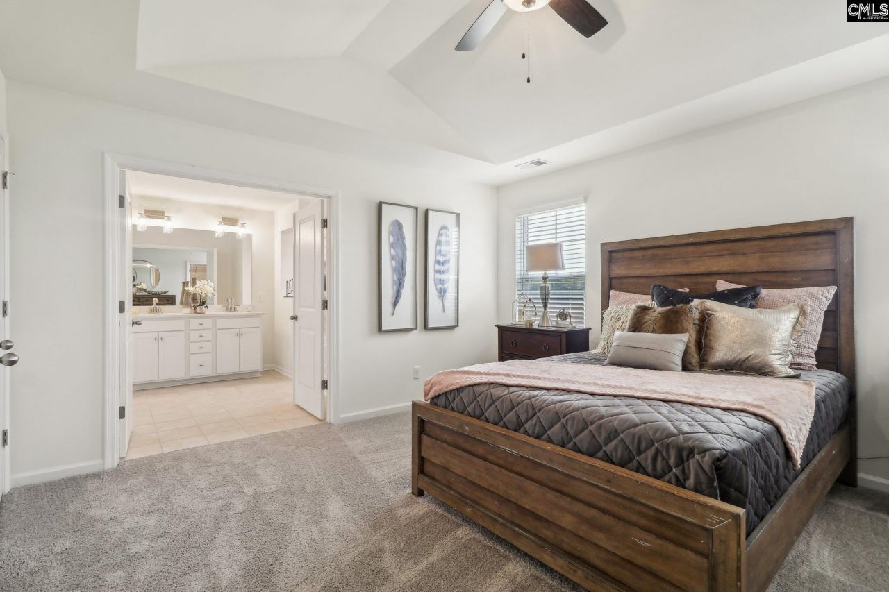 598 Griffon Drive  Photo 46