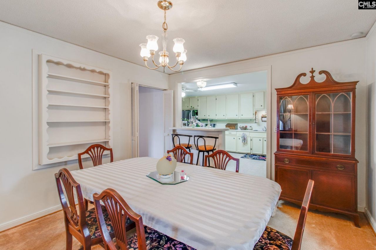 1016 Seminole Drive  Photo 14