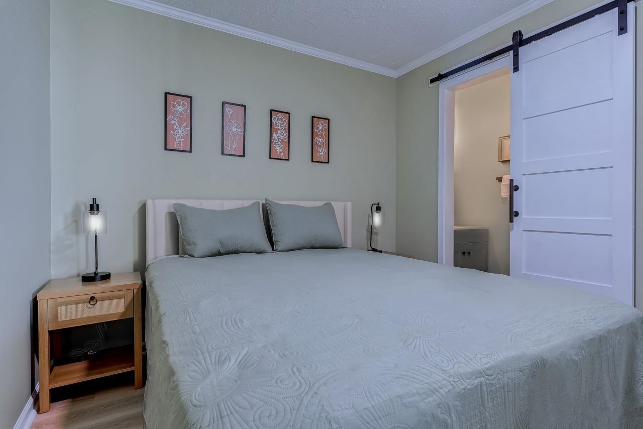 4350 Intercoastal Dr. Photo 19