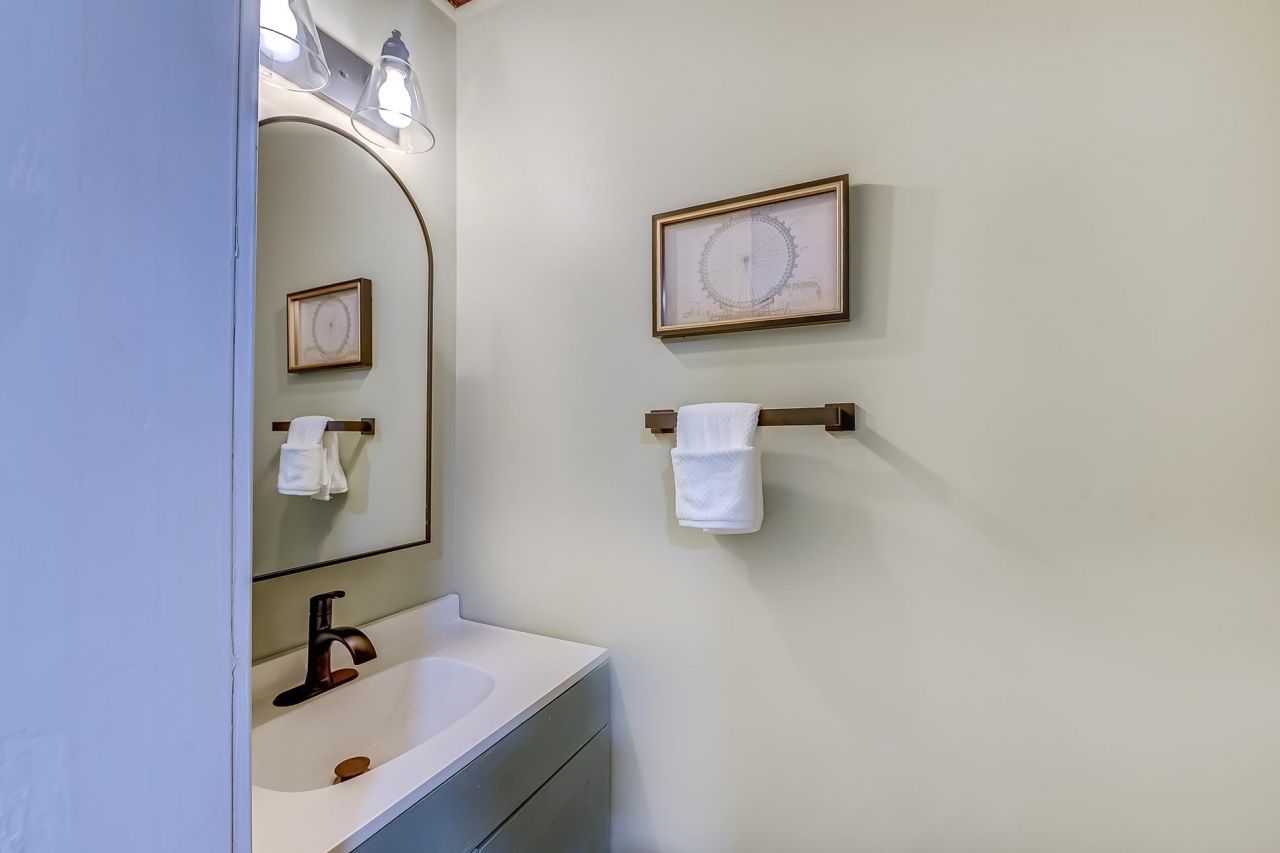 4350 Intercoastal Dr. Photo 21