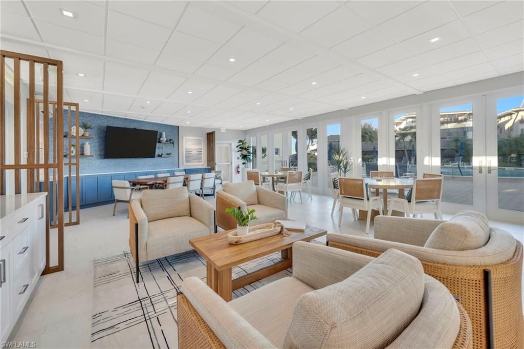 3410 Gulf Shore Blvd N, Unit 701, Naples, FL 34103 Photo