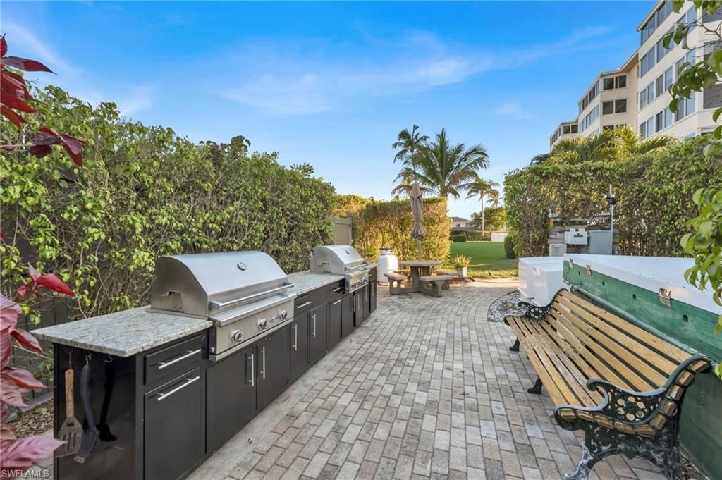 3410 Gulf Shore Blvd N, Unit 701, Naples, FL 34103 Photo