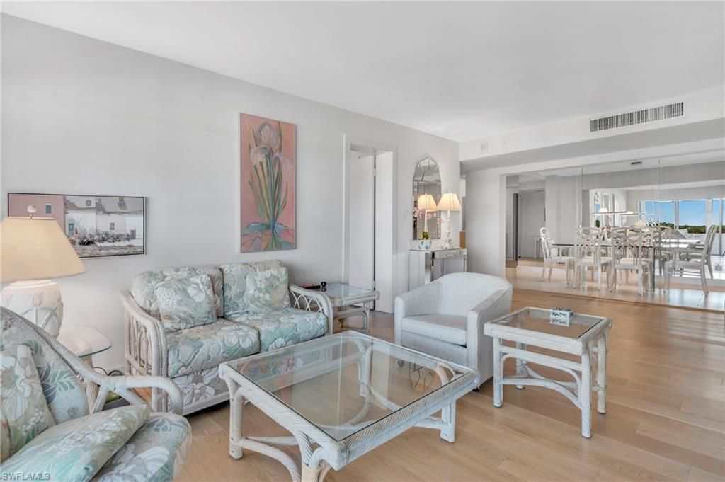 3410 Gulf Shore Blvd N, Unit 701, Naples, FL 34103 Photo