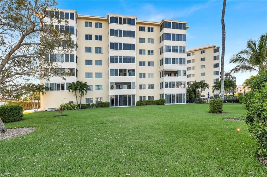 3410 Gulf Shore Blvd N, Unit 701, Naples, FL 34103 Photo