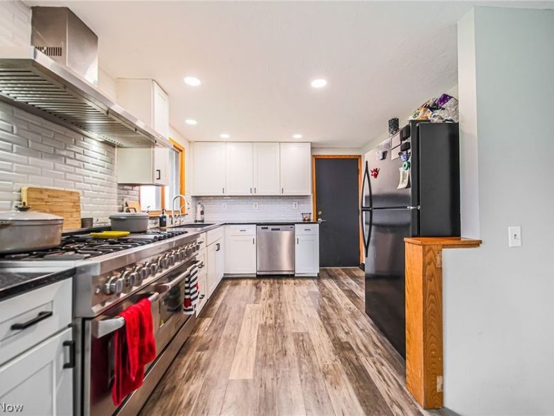 327 Briarhill Street, Rittman, OH 44270 Photo 16