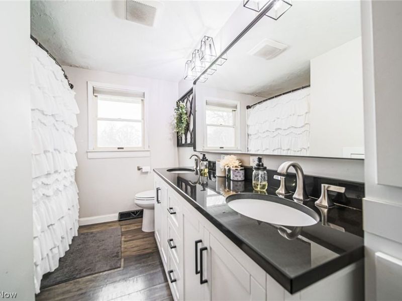 327 Briarhill Street, Rittman, OH 44270 Photo 23