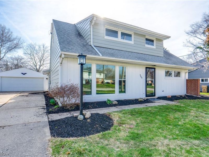 3423 W Bailey Road, Cuyahoga Falls, OH 44221 Photo 2