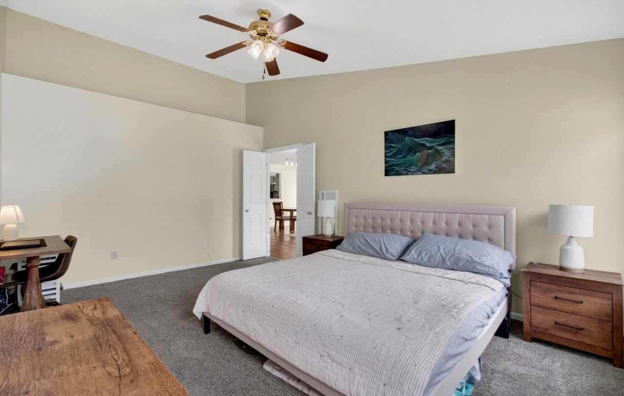 107 Two Hitch Road Photo 18