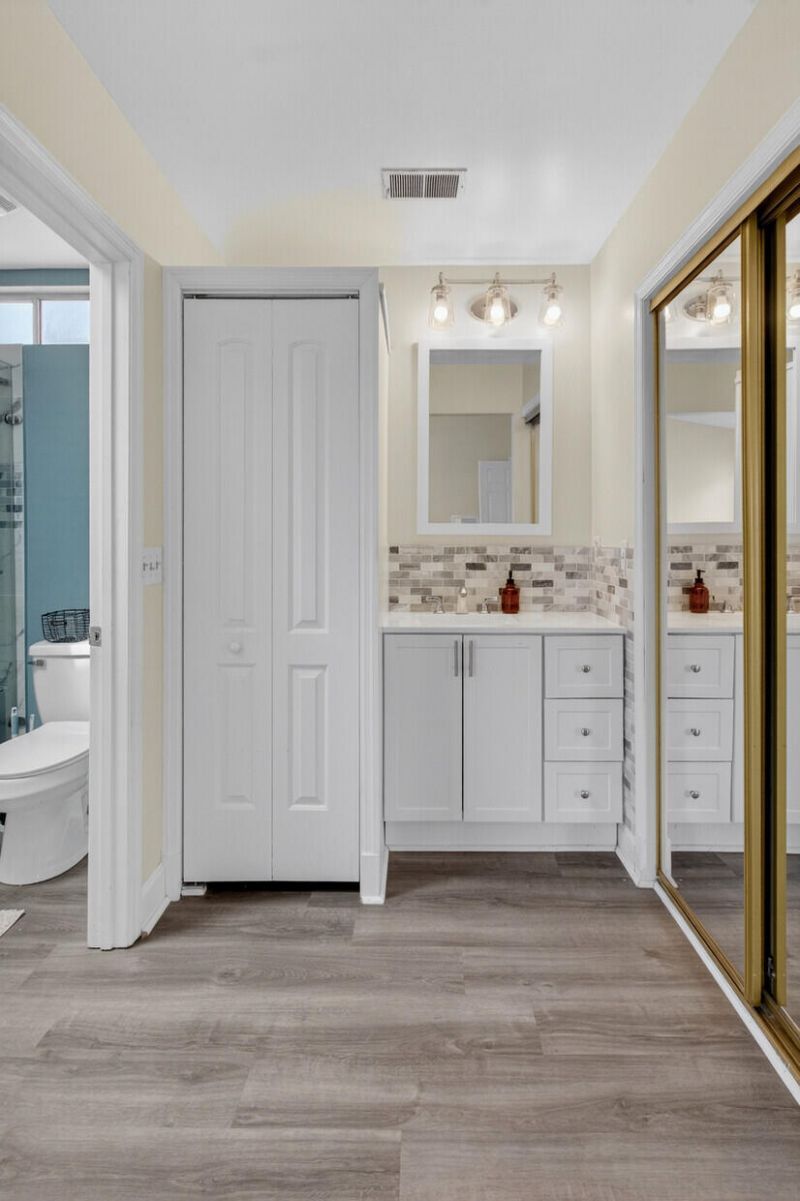 107 Two Hitch Road Photo 19