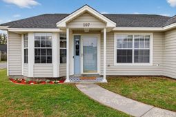 107 Two Hitch Road photo 4