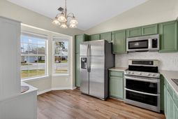 107 Two Hitch Road photo 4