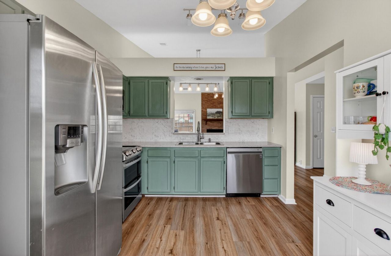 107 Two Hitch Road Photo 7