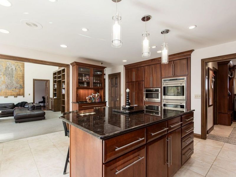 941 Robbins Way, Worthington, OH 43085 Photo 14