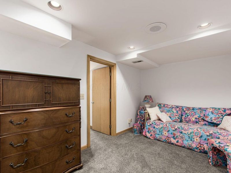 941 Robbins Way, Worthington, OH 43085 Photo 46