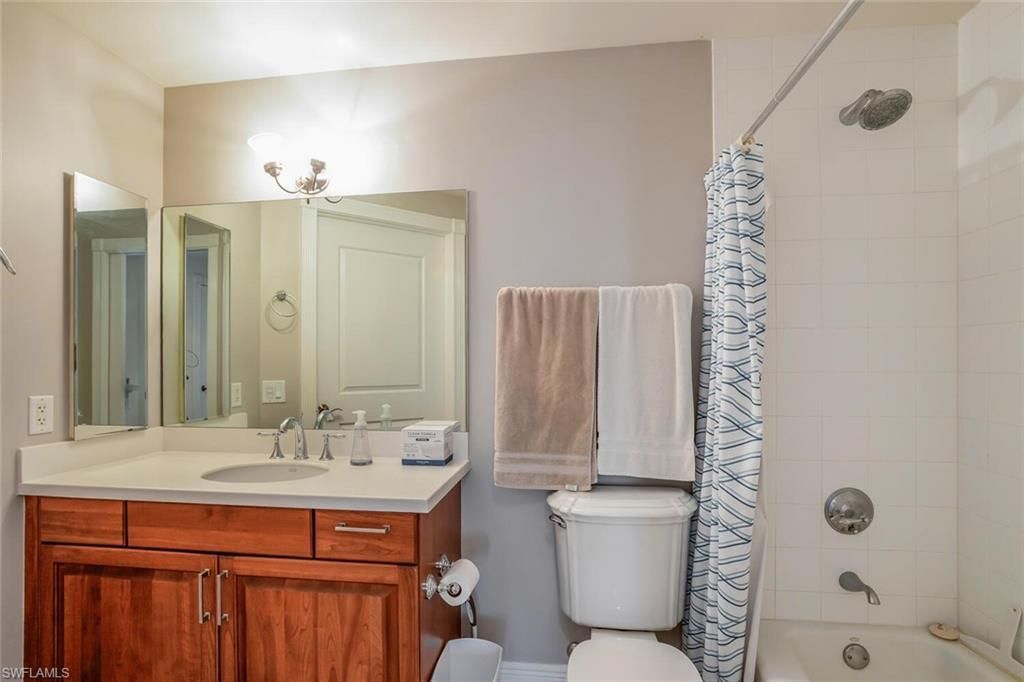 6081 Silver King Blvd , Unit 203, Cape Coral, FL 33914 Photo