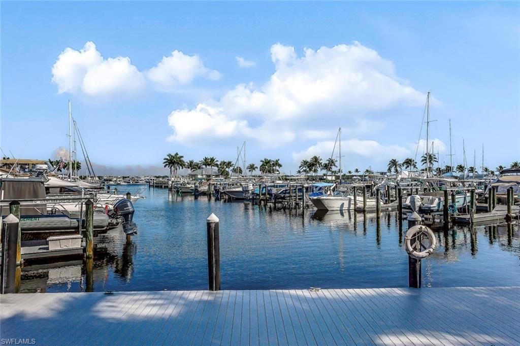 6081 Silver King Blvd , Unit 203, Cape Coral, FL 33914 Photo