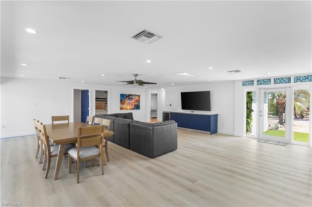 240 Southwinds Dr, Sanibel, FL 33957 Photo
