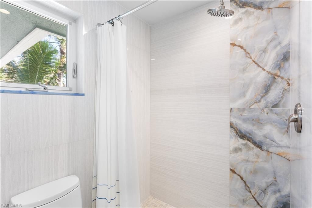 240 Southwinds Dr, Sanibel, FL 33957 Photo
