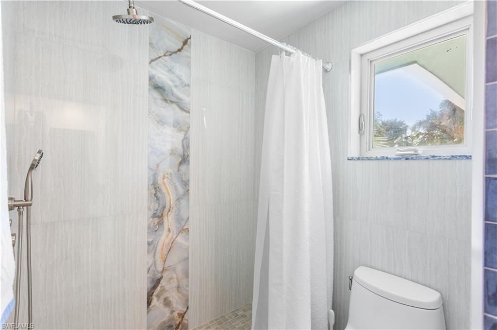 240 Southwinds Dr, Sanibel, FL 33957 Photo
