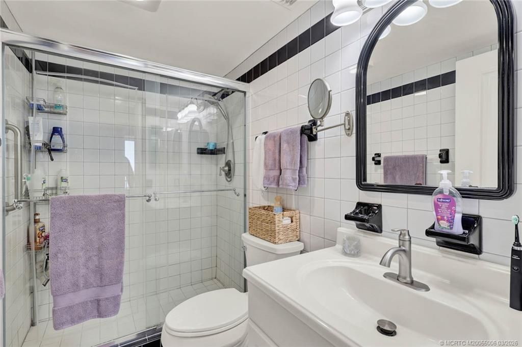 3472 NE Causeway Boulevard, Unit 3-204, Jensen Beach, FL 34957 Photo