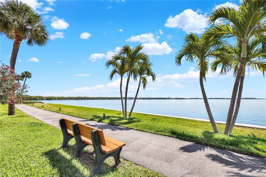 3472 NE Causeway Boulevard, Unit 3-204, Jensen Beach, FL 34957 Photo