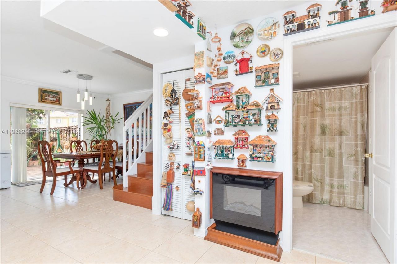 13364 SW 143rd St , Miami, FL 33186 Photo