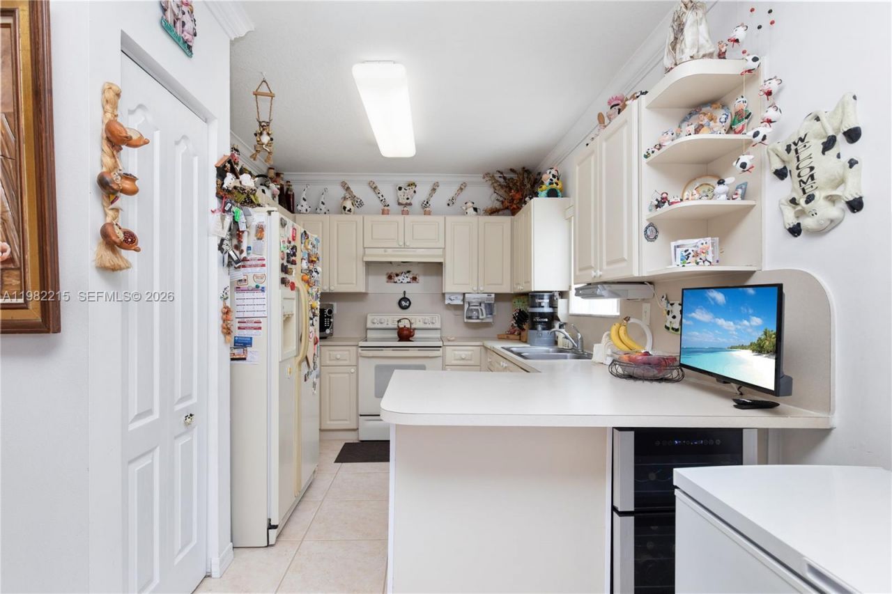 13364 SW 143rd St , Miami, FL 33186 Photo