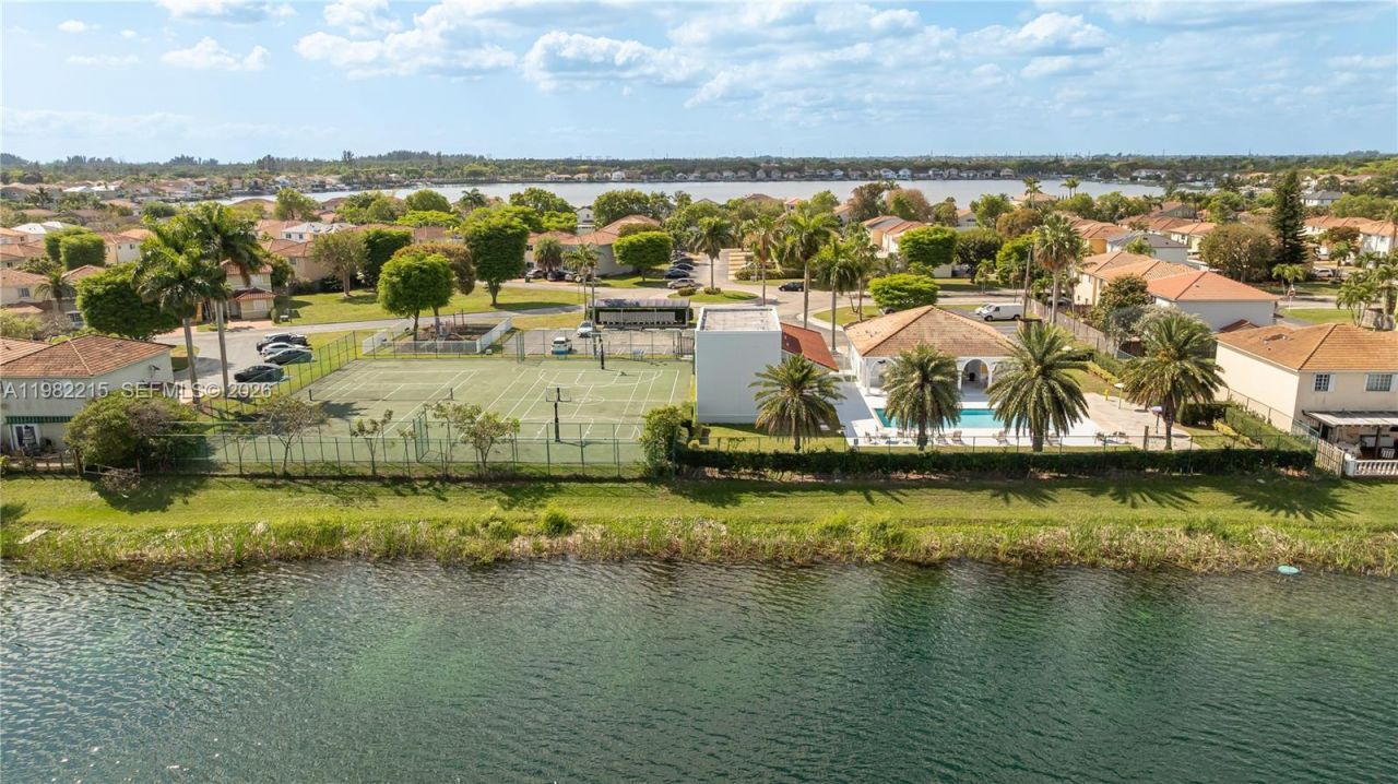 13364 SW 143rd St , Miami, FL 33186 Photo